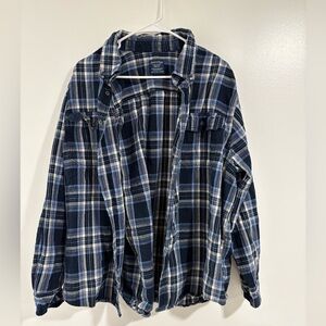 Faded Glory Navy and White Plaid Shirt